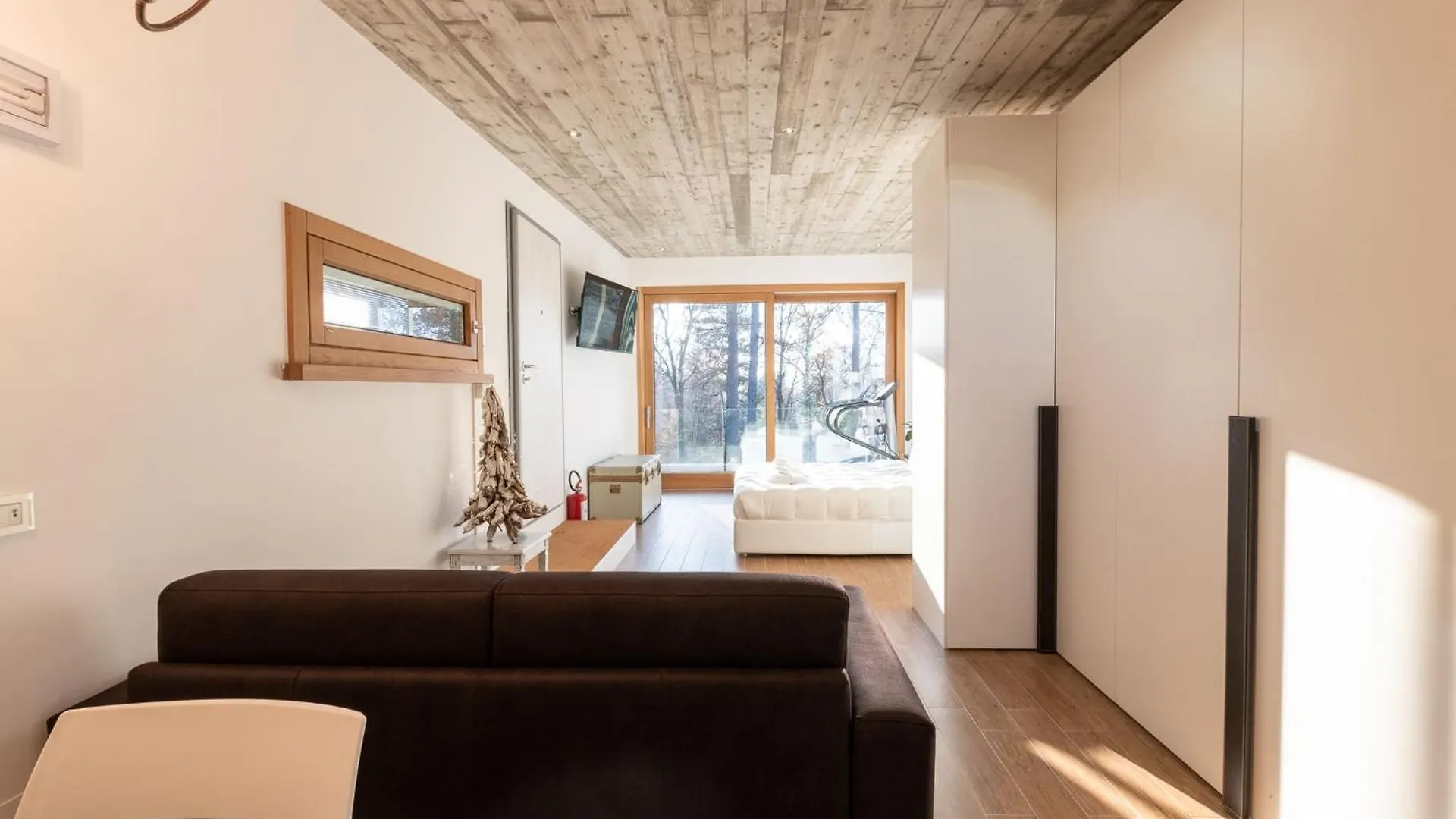 Apartment Green Forest - Ixihome Cadegliano Viconago Italy